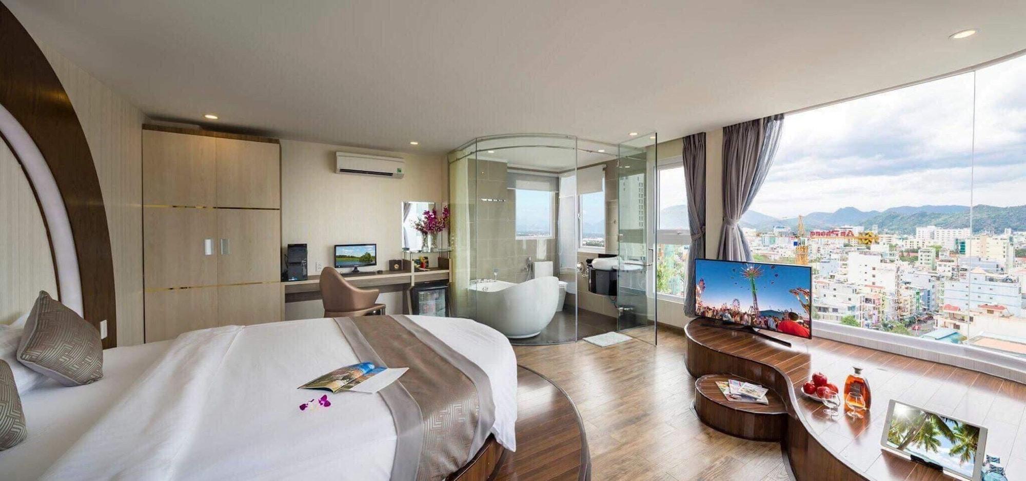 New Sun Hotel Να Τρανγκ Εξωτερικό φωτογραφία