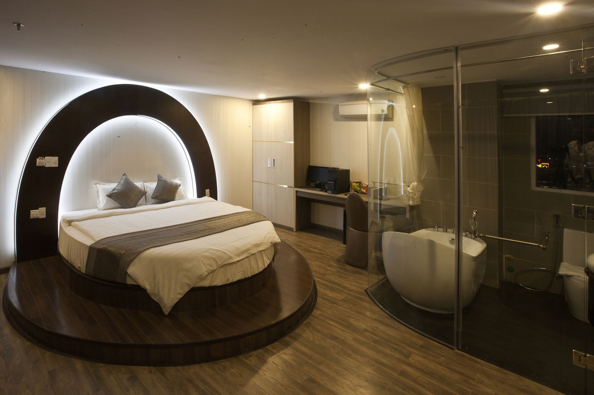 New Sun Hotel Να Τρανγκ Εξωτερικό φωτογραφία