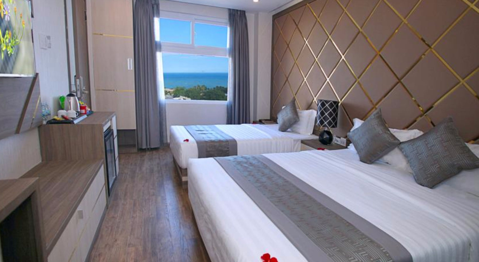 New Sun Hotel Να Τρανγκ Εξωτερικό φωτογραφία